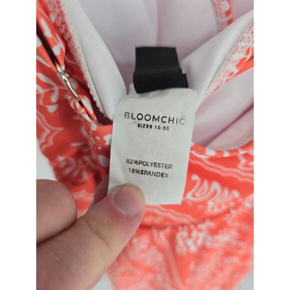 Bloomchic Womens Sz 14/16 One Piece Swimsuit Swim Dress Pink Bandana Print - Picture 3 of 6